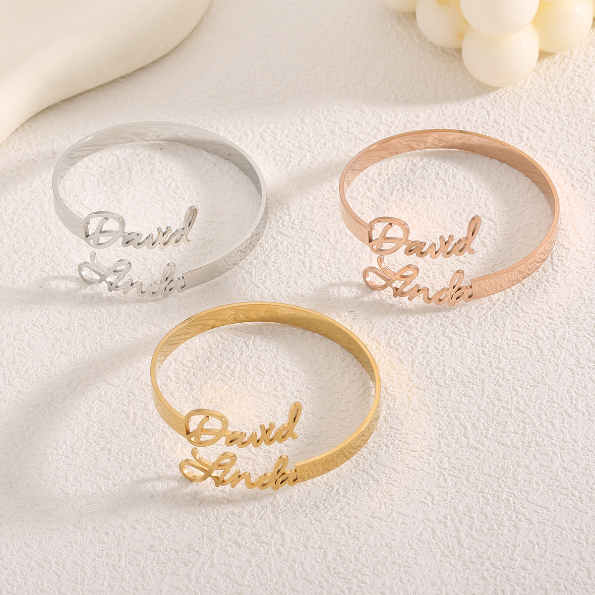 Personalized 1-4 Names Hollow Stainless Steel Adjustable Bangle